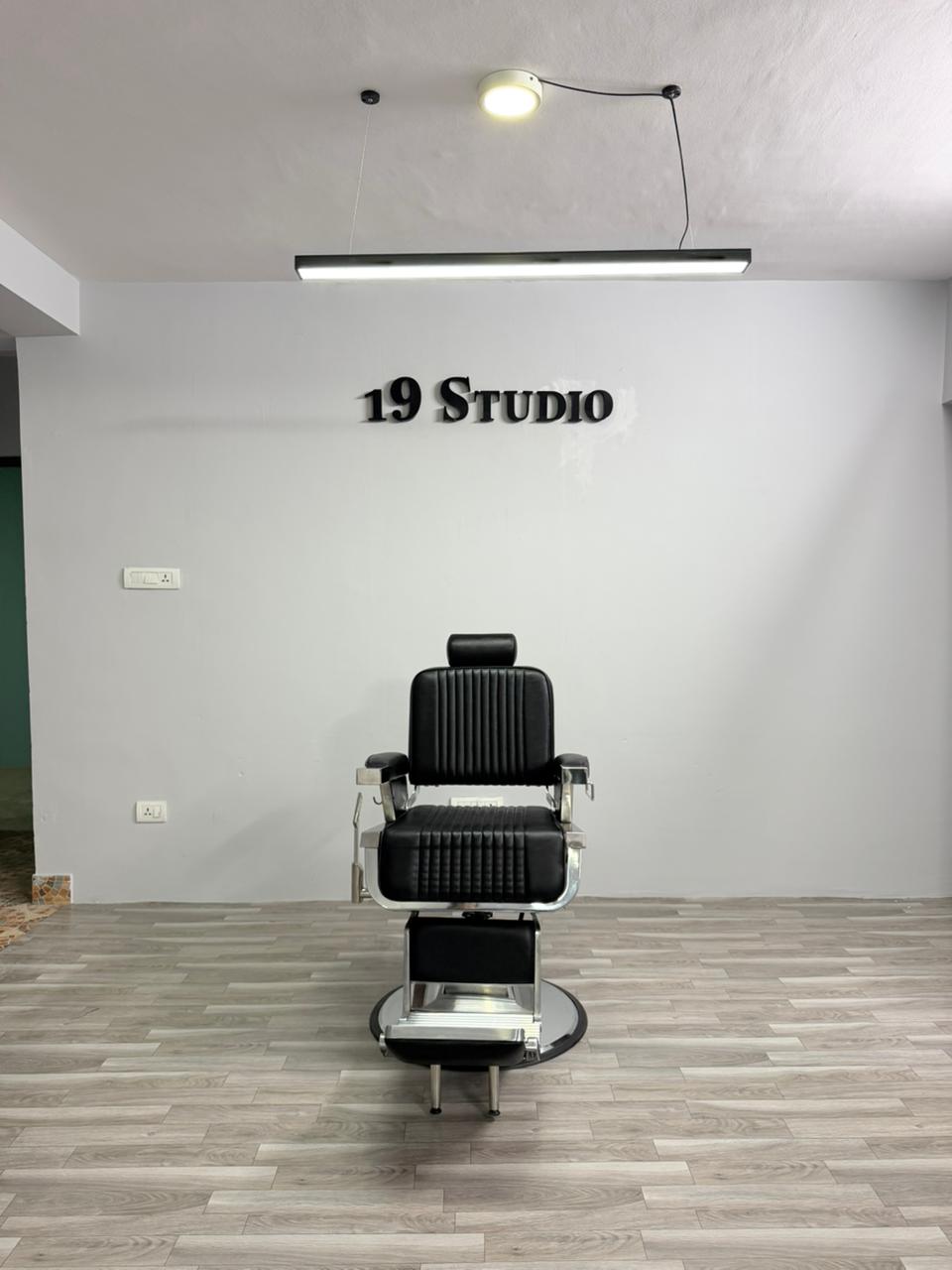 Studio photo | 19 Studio Portfolio