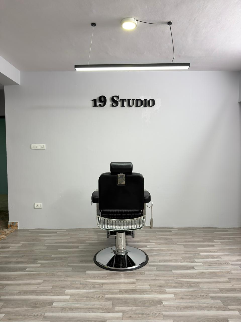 Studio photo | 19 Studio Portfolio